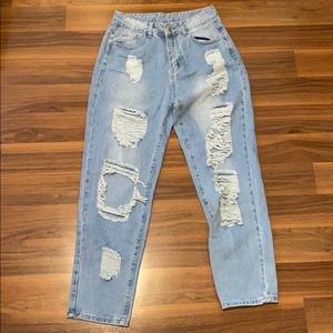Mom high-waisted ripped jeans. SOLD